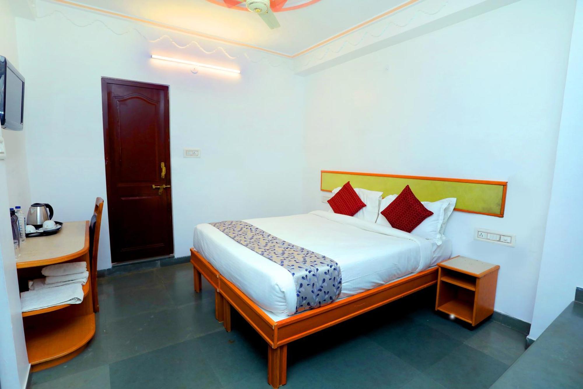 The Kesar Niwas Hotel Udaipur Luaran gambar